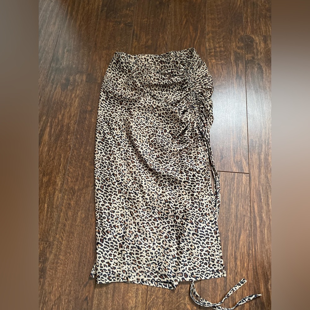 Leopard skirt xs